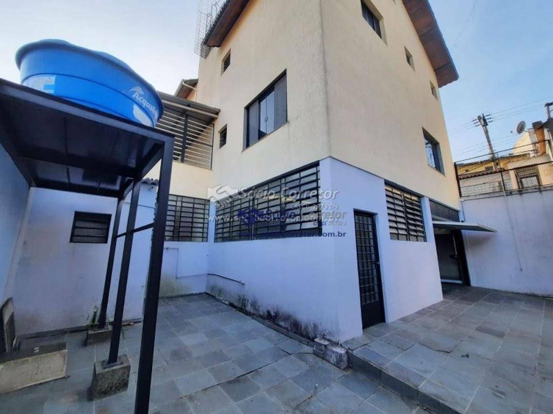 Casa à venda com 4 quartos, 444m² - Foto 2