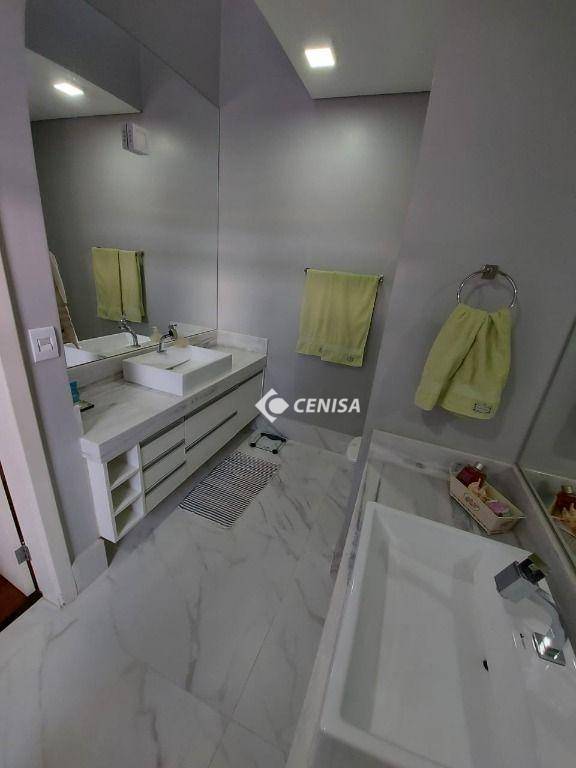 Casa de Condomínio à venda com 3 quartos, 250m² - Foto 17