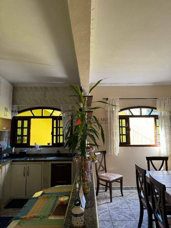 Sobrado à venda com 3 quartos, 196m² - Foto 5
