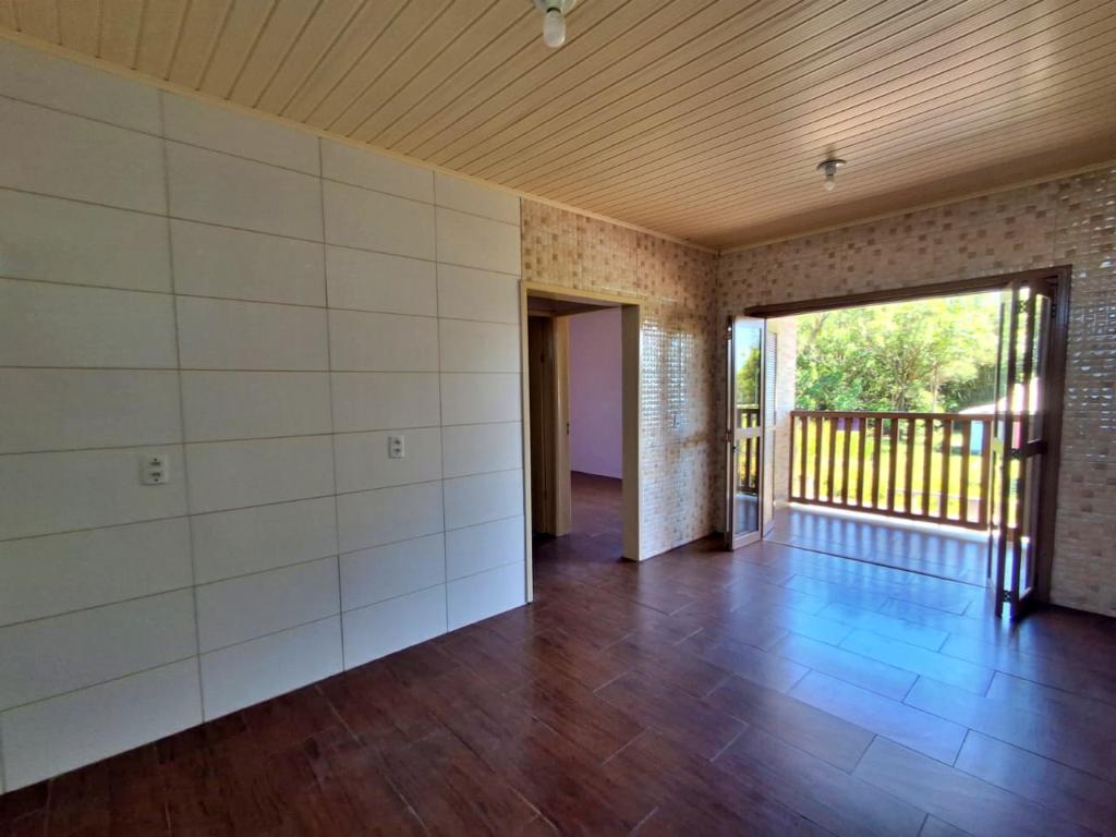 Casa à venda com 4 quartos, 210m² - Foto 5