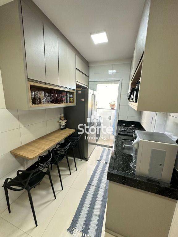 Apartamento à venda com 2 quartos, 47m² - Foto 9