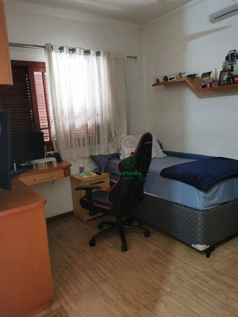 Sobrado à venda com 4 quartos, 220m² - Foto 14