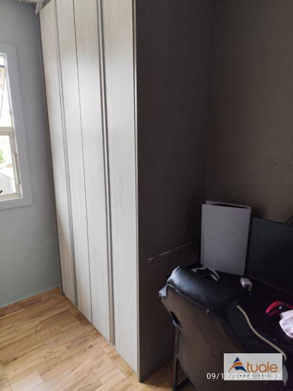 Apartamento à venda com 2 quartos, 45m² - Foto 12