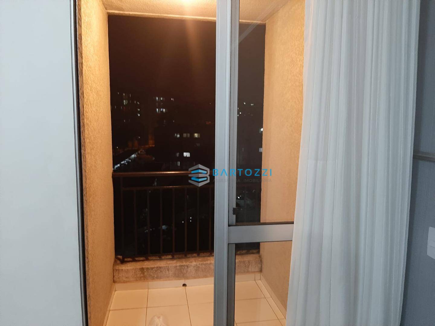 Apartamento à venda com 2 quartos, 49m² - Foto 12