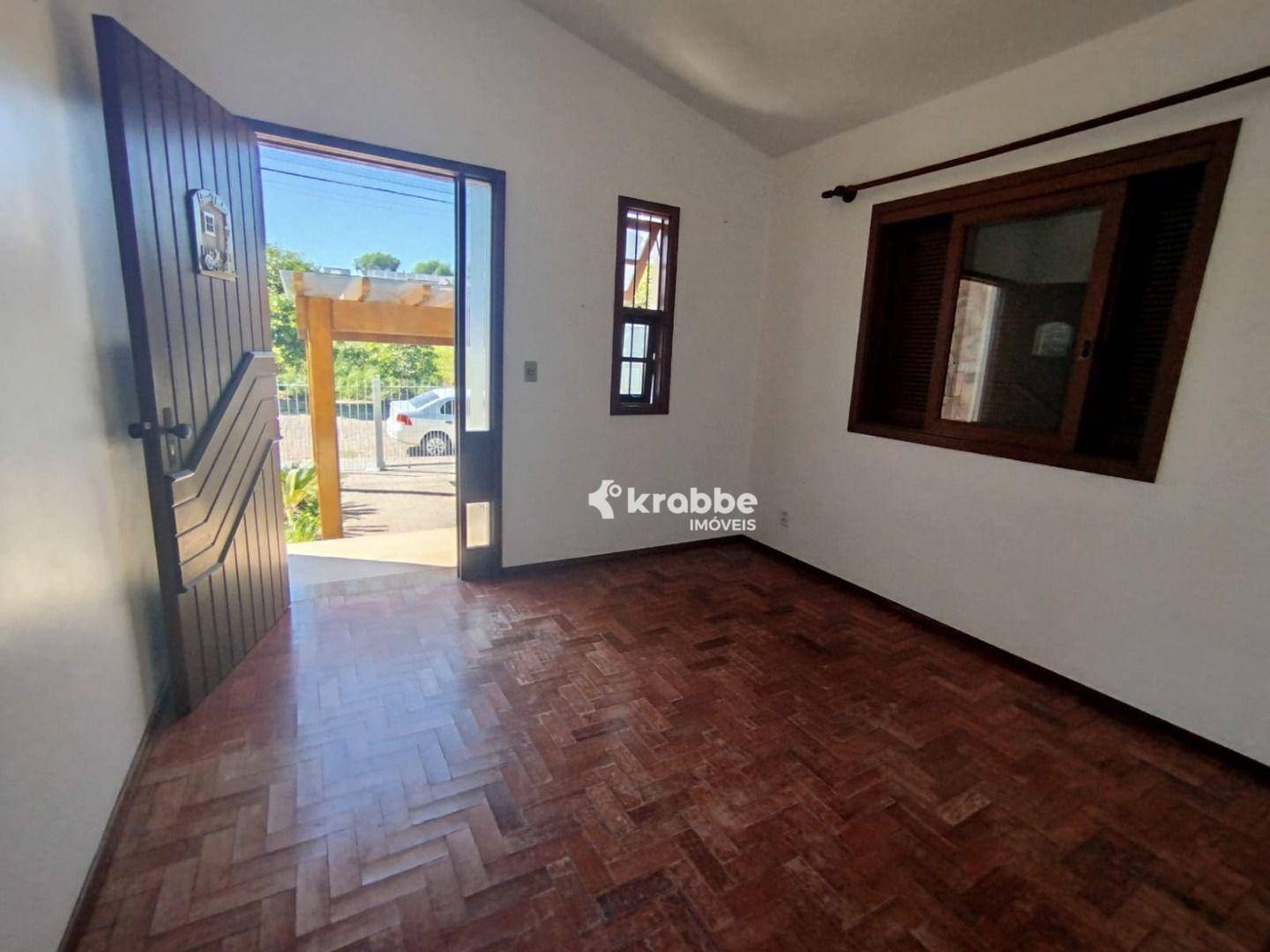 Casa para alugar com 4 quartos, 180m² - Foto 3