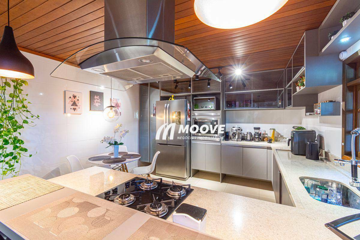 Sobrado à venda com 3 quartos, 350m² - Foto 25
