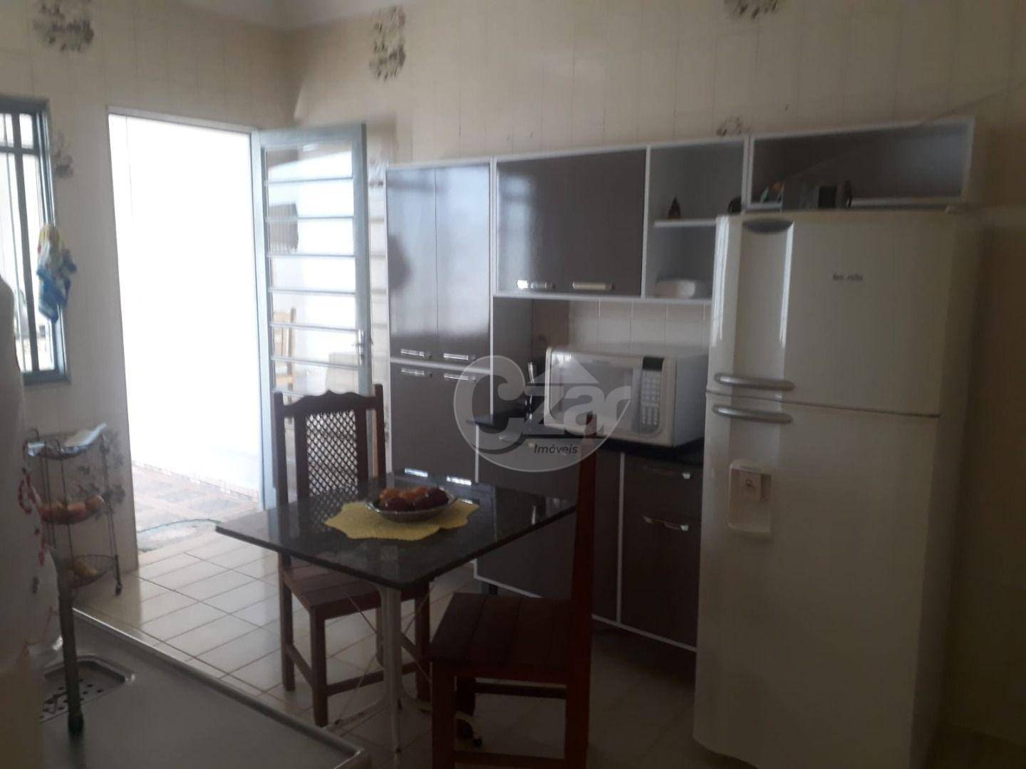 Casa à venda com 3 quartos, 179m² - Foto 19