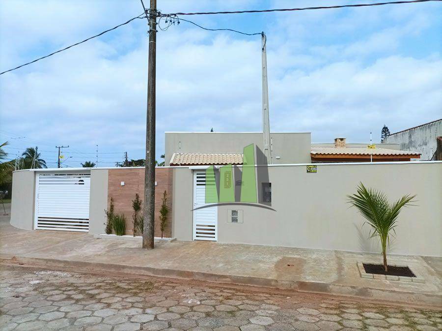 Casa à venda com 3 quartos, 100m² - Foto 2