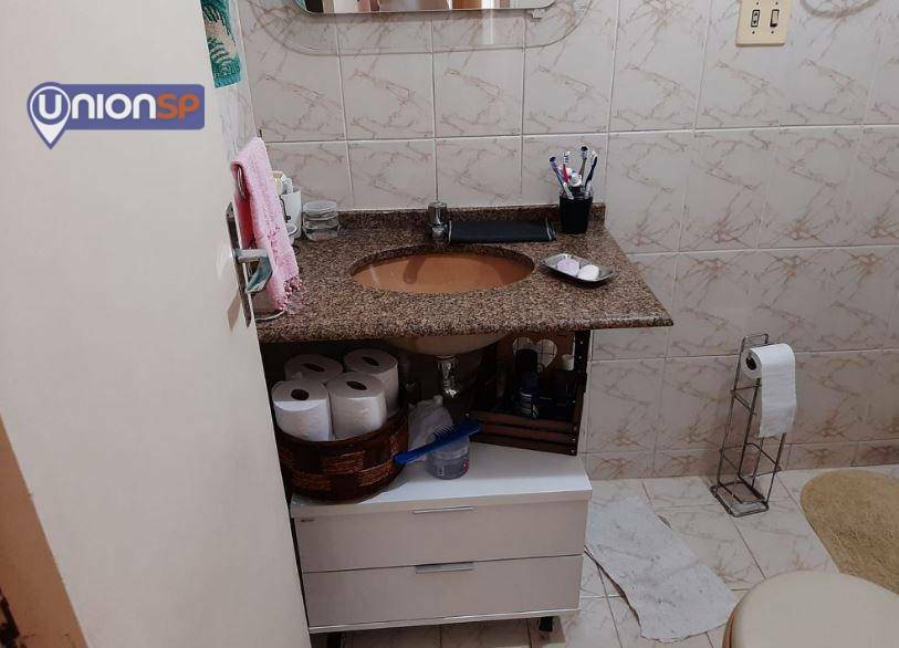 Apartamento à venda com 2 quartos, 85m² - Foto 11