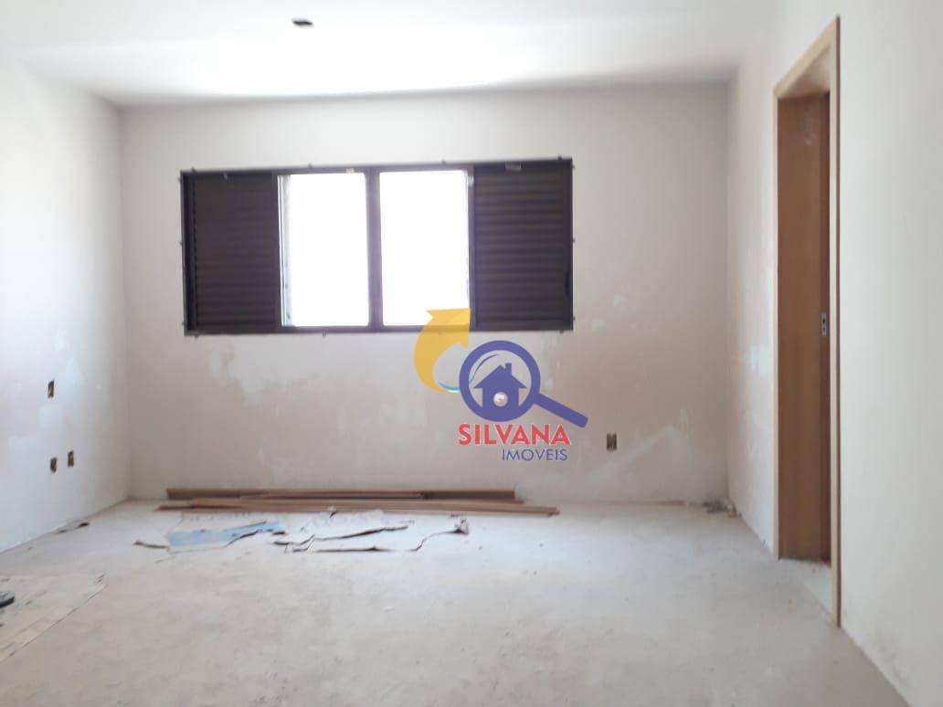 Apartamento à venda com 4 quartos, 130m² - Foto 14