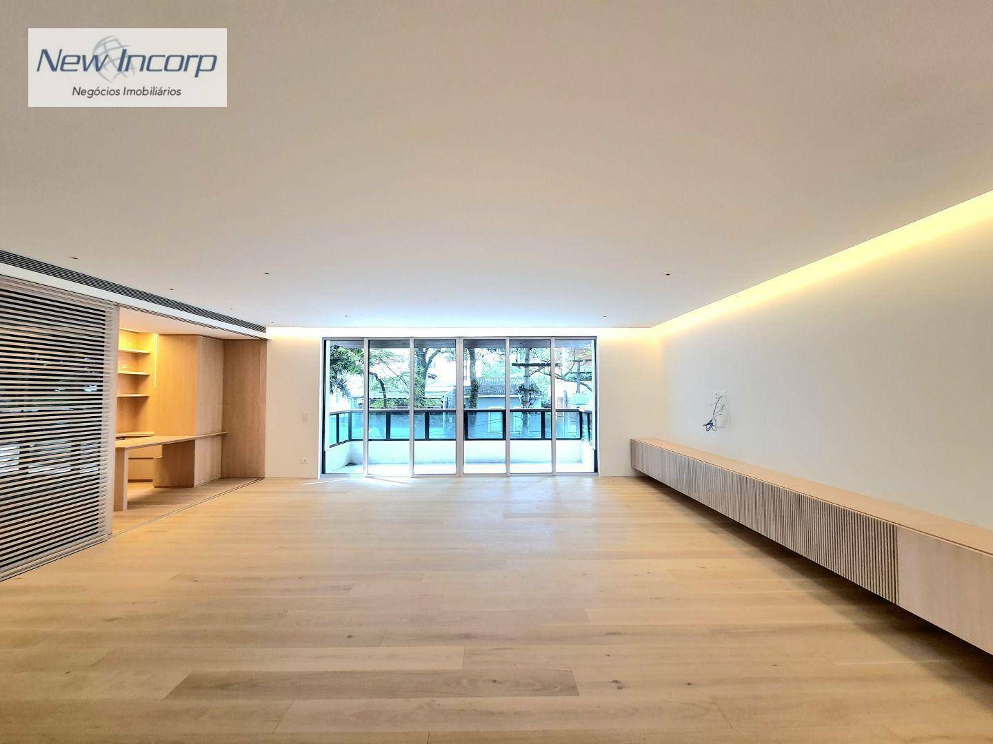 Apartamento à venda com 3 quartos, 211m² - Foto 6