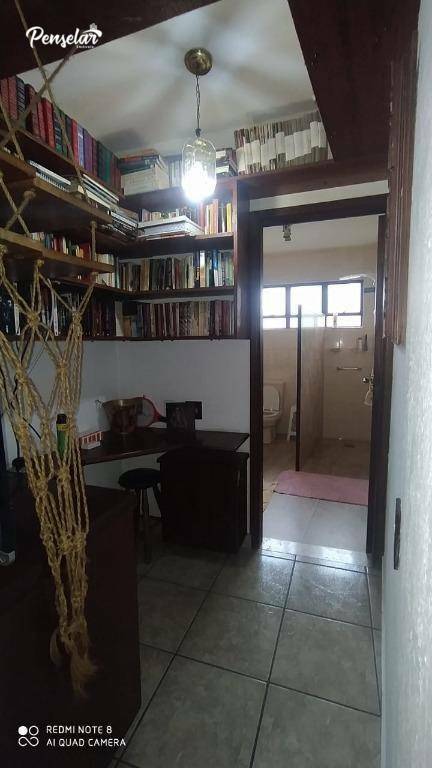 Casa à venda com 4 quartos, 320m² - Foto 8