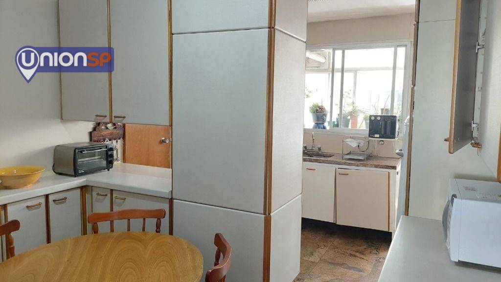 Apartamento à venda com 3 quartos, 163m² - Foto 18