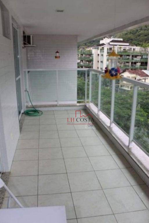 Apartamento à venda com 2 quartos, 85m² - Foto 2