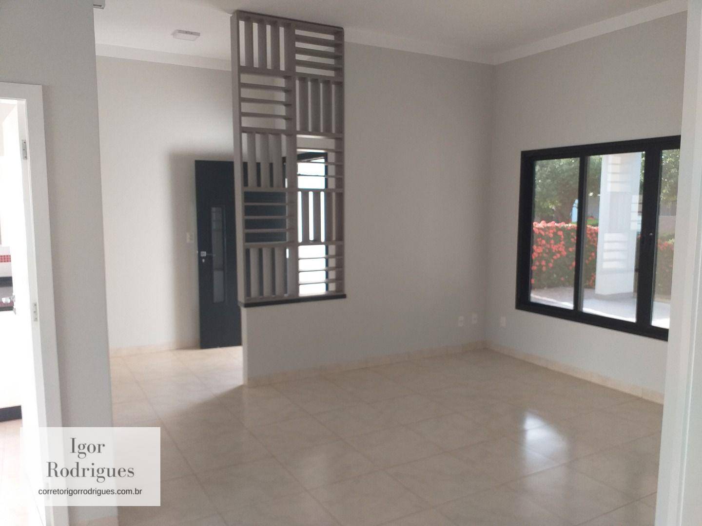 Casa à venda com 3 quartos, 240m² - Foto 5