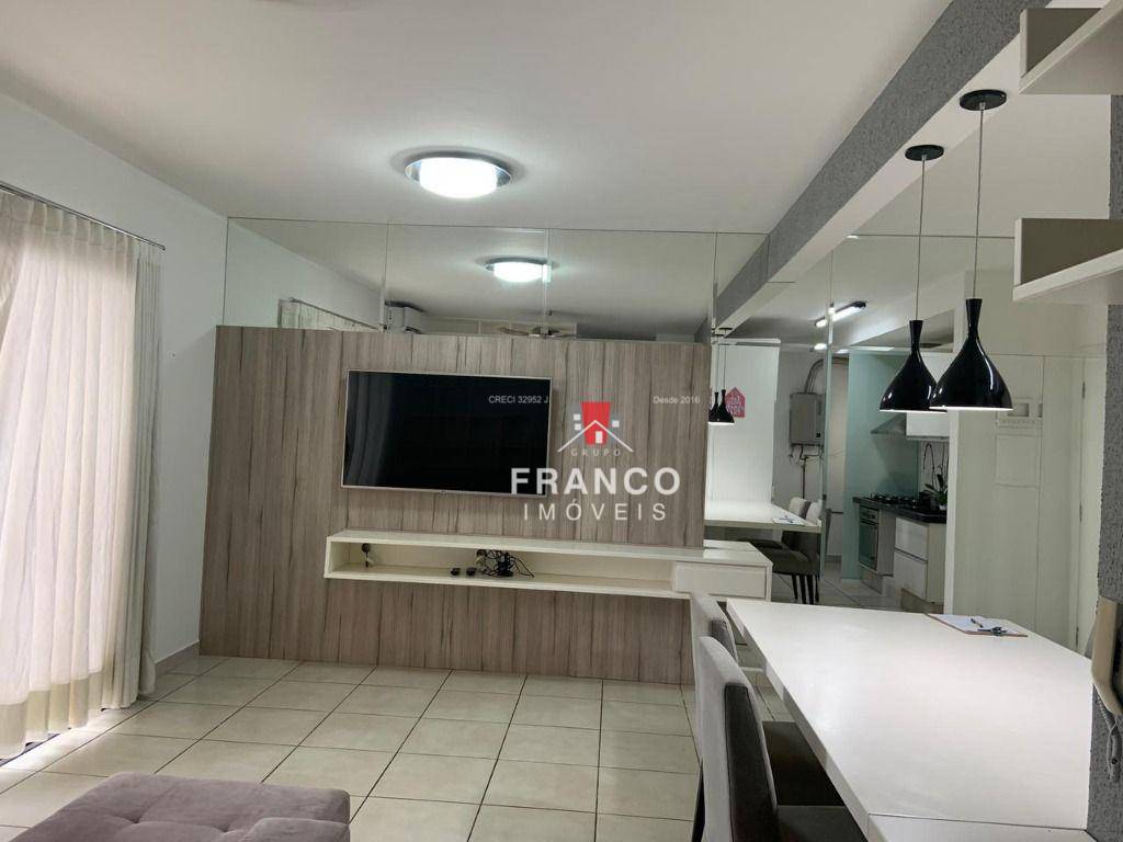 Apartamento à venda com 3 quartos, 80m² - Foto 4