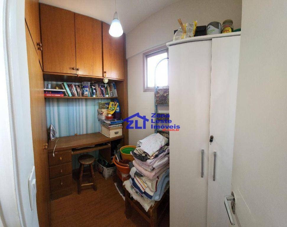 Apartamento à venda com 2 quartos, 62m² - Foto 9