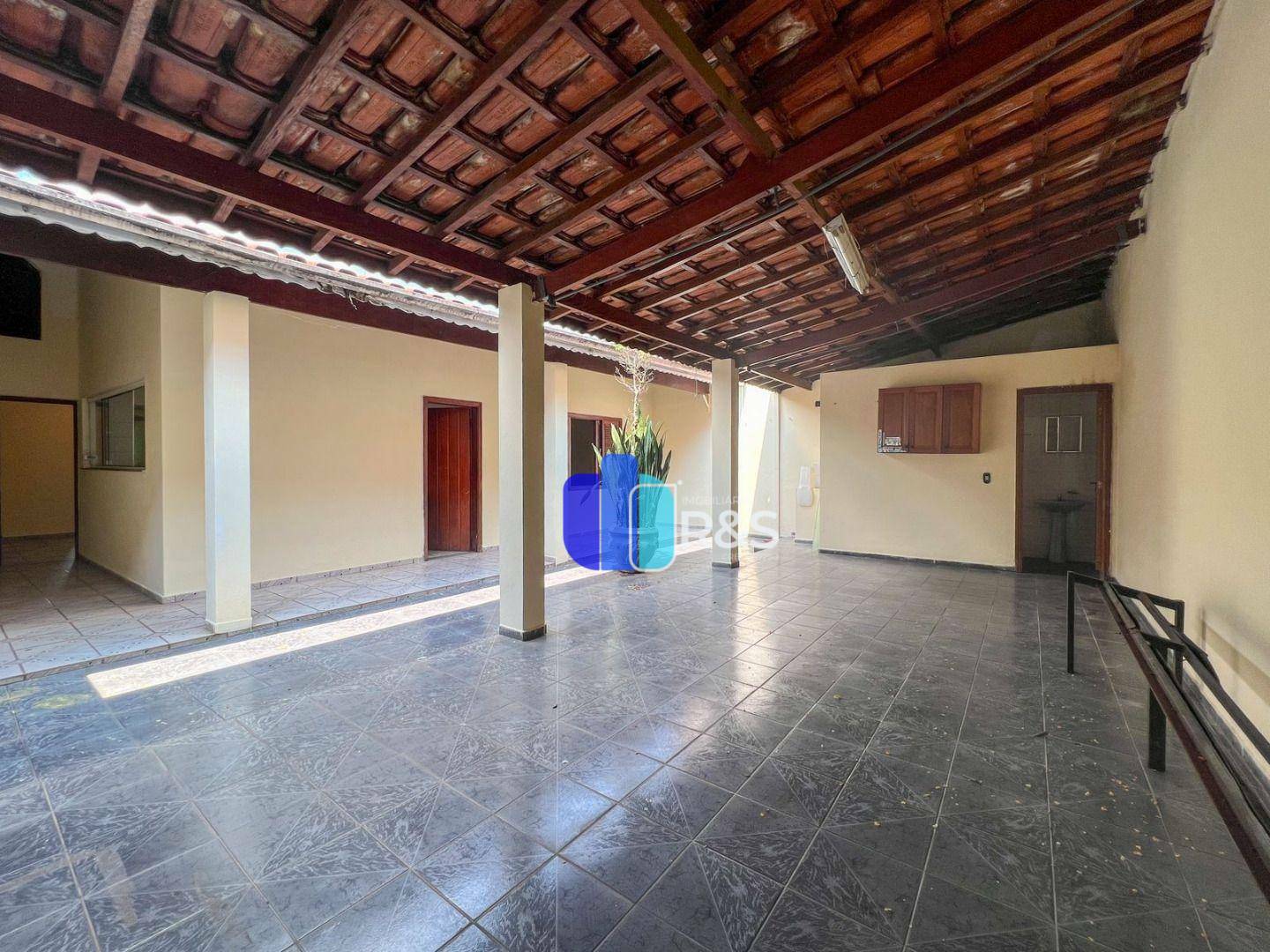 Casa à venda com 3 quartos, 362m² - Foto 13