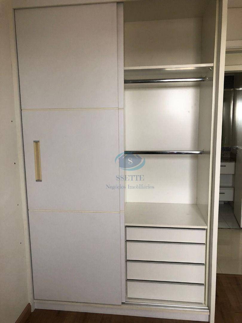 Apartamento à venda com 2 quartos, 68m² - Foto 7