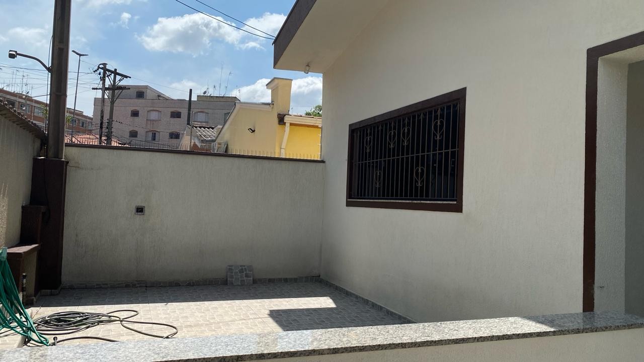 Casa à venda com 3 quartos, 174m² - Foto 3