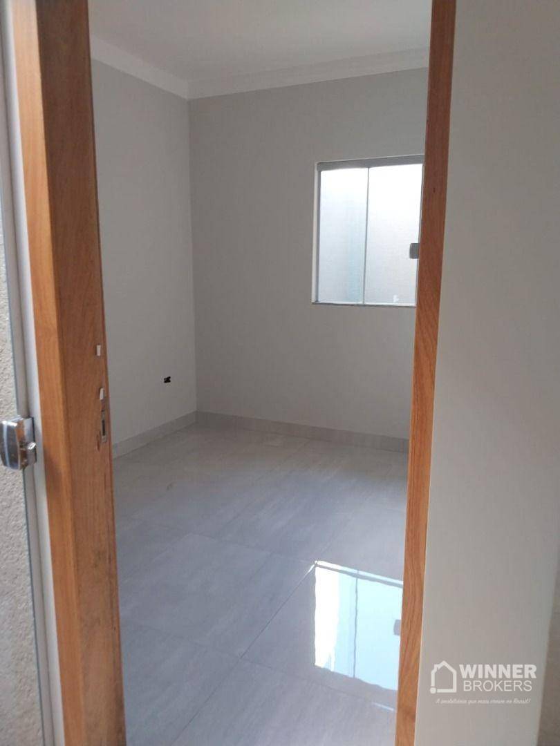 Casa à venda com 3 quartos, 105m² - Foto 7