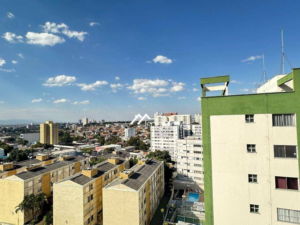 Apartamento para alugar com 3 quartos, 66m² - Foto 6
