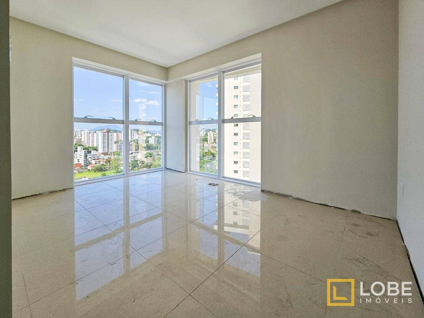 Apartamento à venda com 2 quartos, 84m² - Foto 9