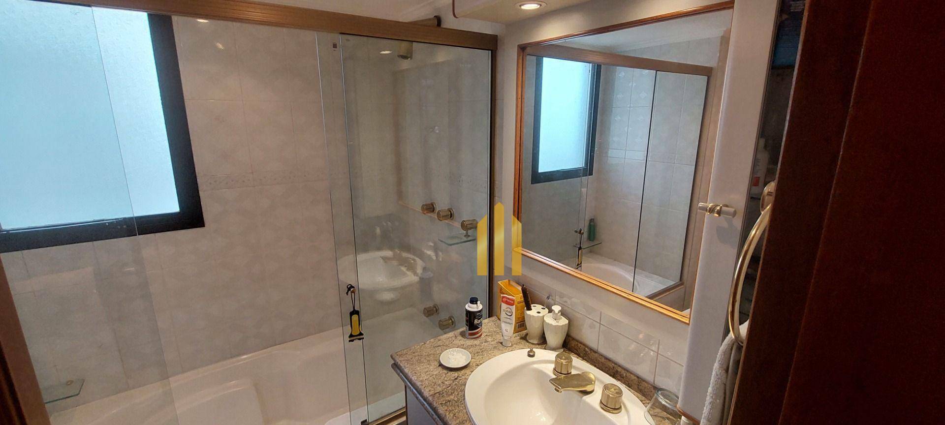 Apartamento à venda com 4 quartos, 320m² - Foto 31