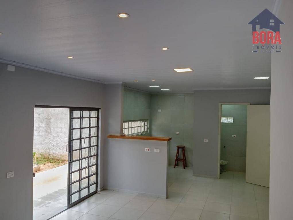 Casa à venda com 2 quartos, 170m² - Foto 12