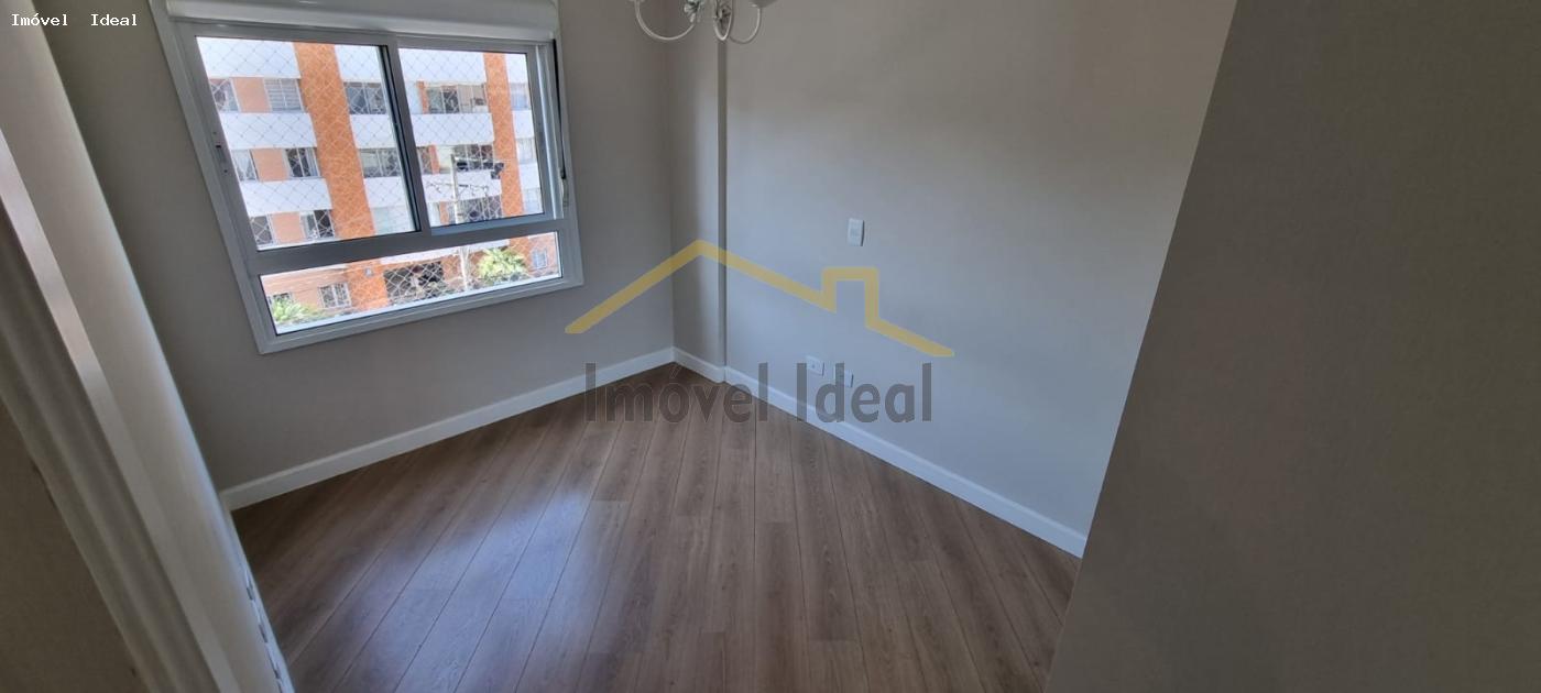 Apartamento à venda com 3 quartos, 107m² - Foto 18