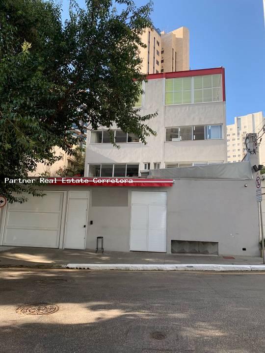 Prédio Inteiro à venda com 15 quartos, 1305m² - Foto 26