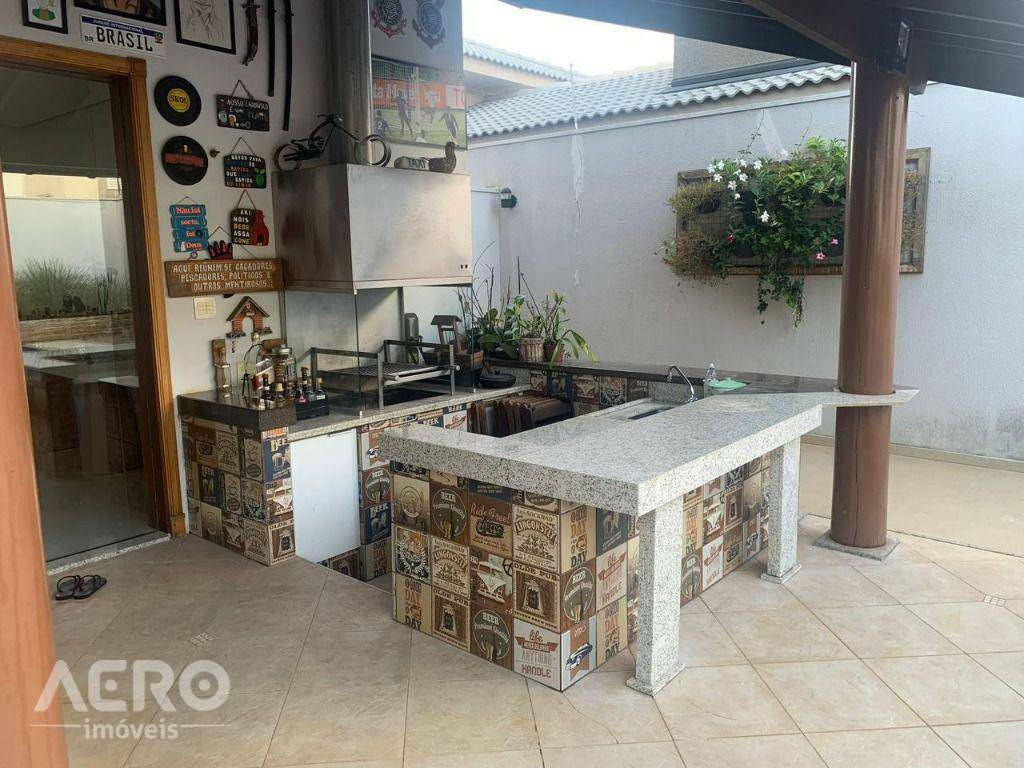 Casa de Condomínio à venda com 4 quartos, 295m² - Foto 16