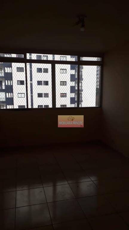 Apartamento à venda com 2 quartos, 90m² - Foto 26