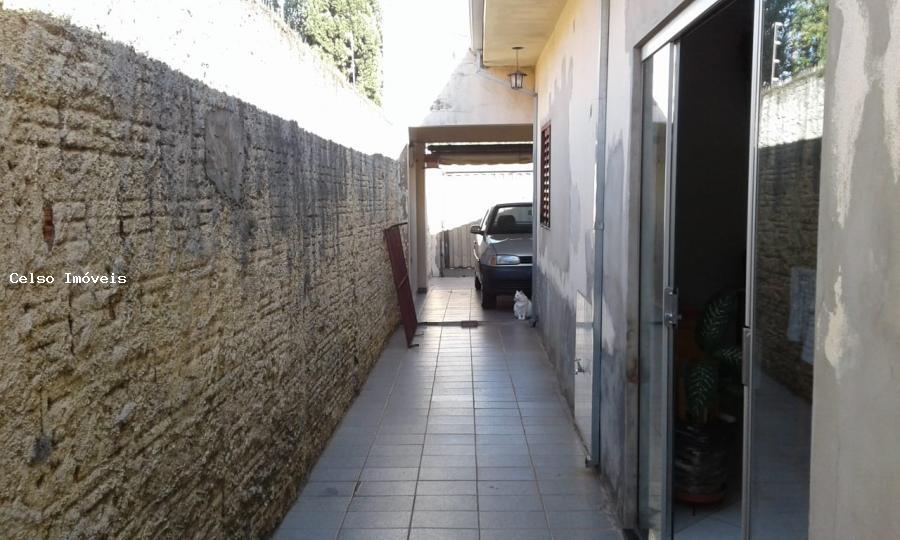 Casa à venda com 3 quartos, 250m² - Foto 13