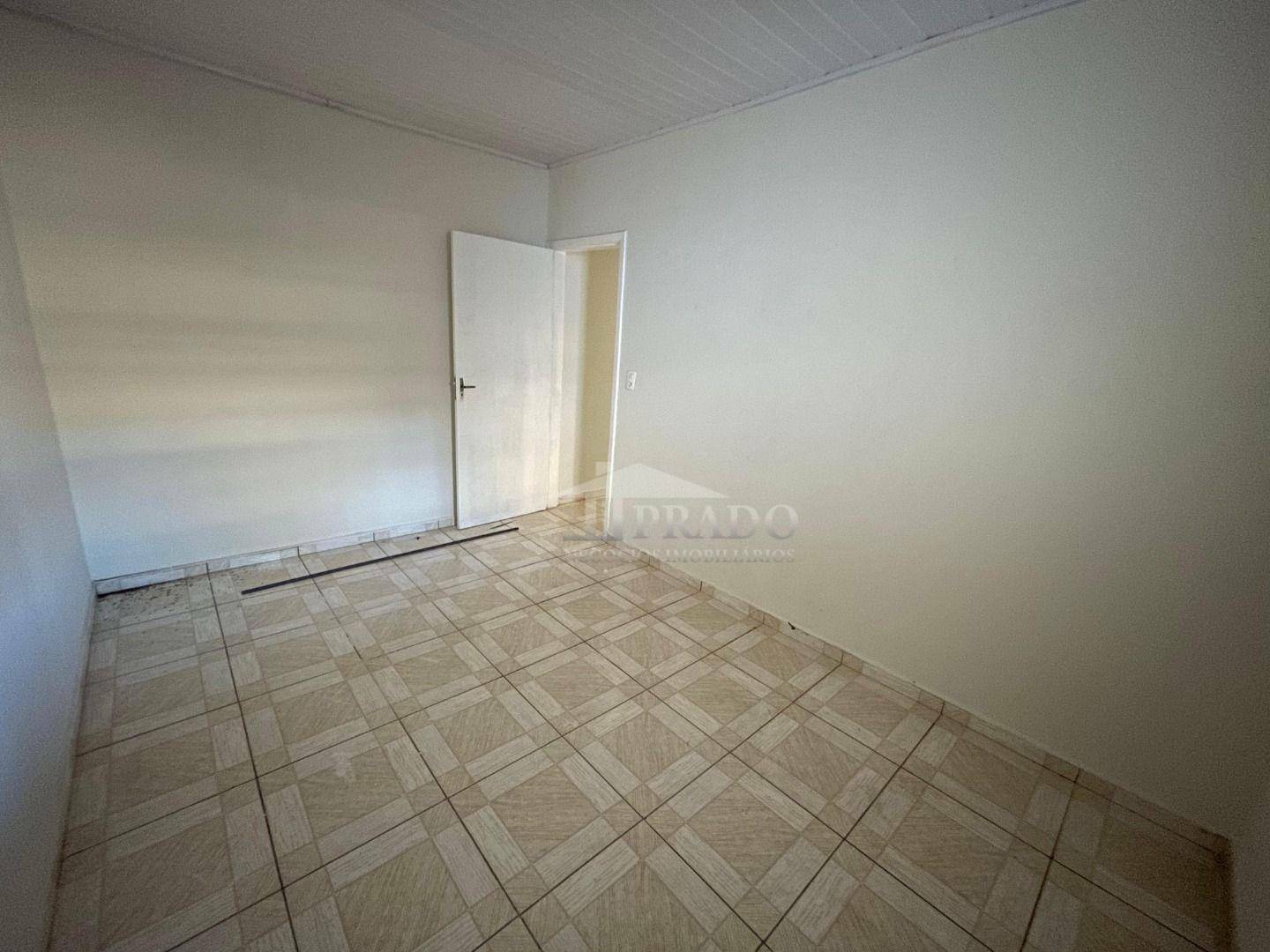 Casa à venda com 4 quartos, 150m² - Foto 28