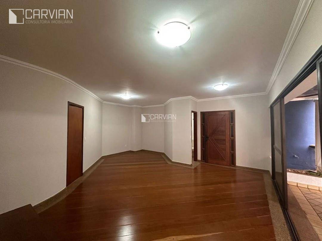 Apartamento à venda com 3 quartos, 159m² - Foto 7