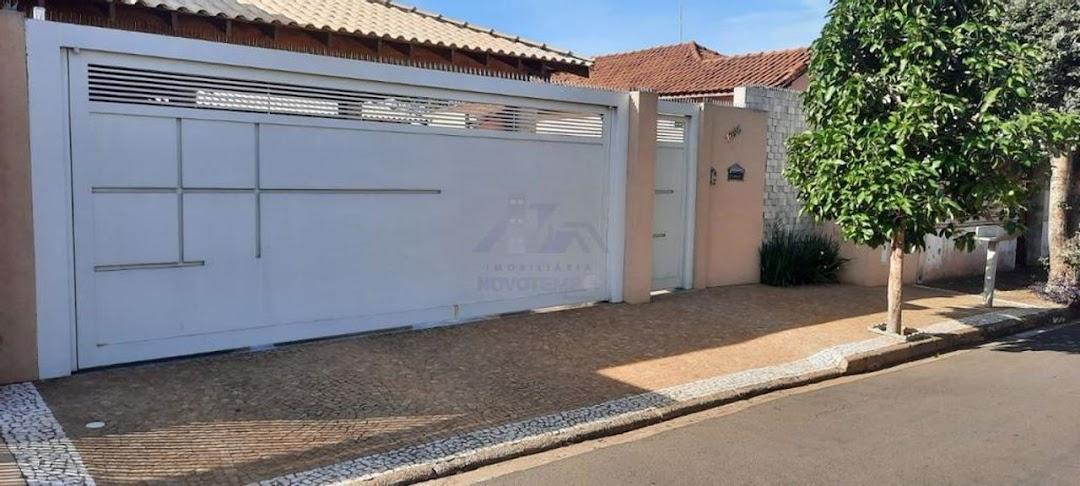 Casa à venda com 3 quartos, 200m² - Foto 3
