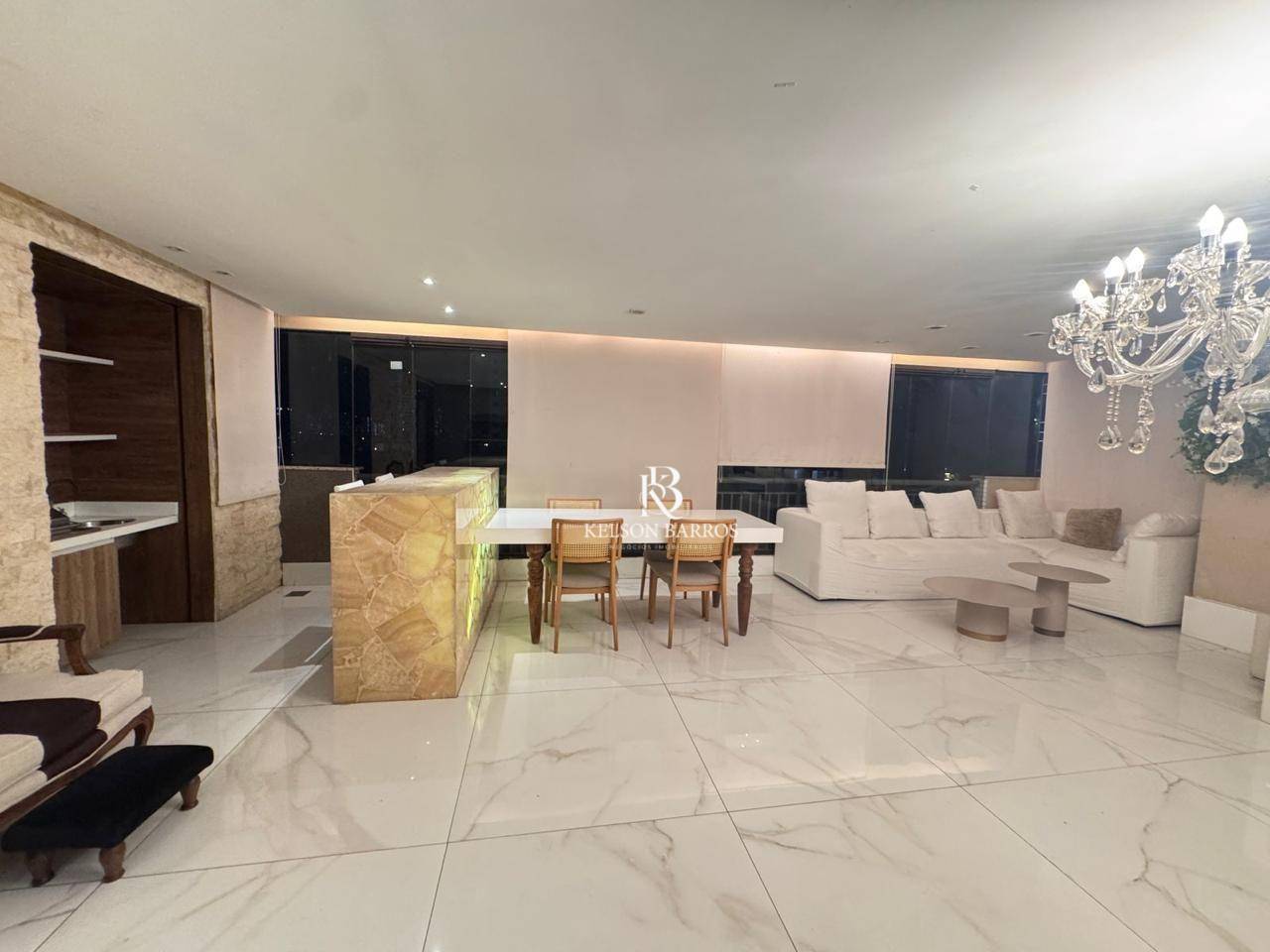 Apartamento, 2 quartos, 172 m² - Foto 1