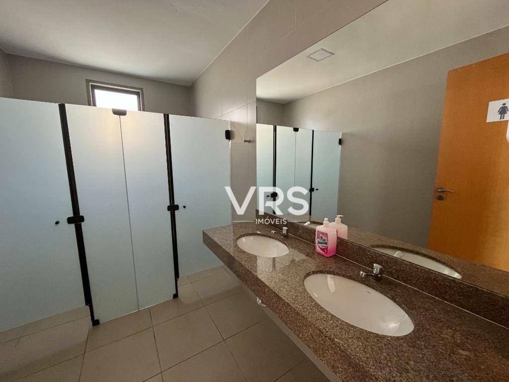 Apartamento à venda com 3 quartos, 138m² - Foto 24