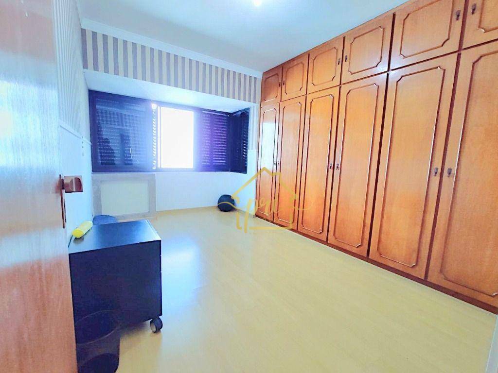 Apartamento à venda com 3 quartos, 290m² - Foto 10