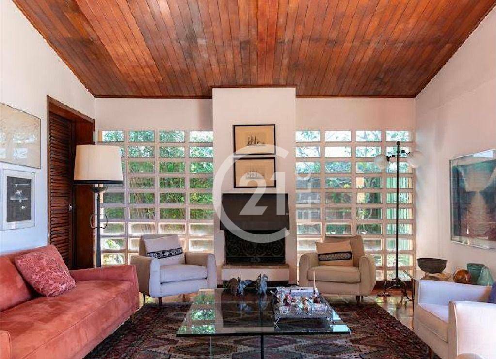 Casa à venda com 3 quartos, 250m² - Foto 7