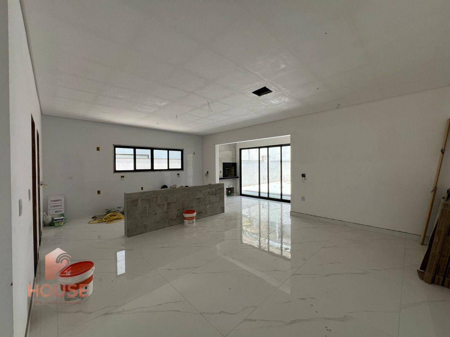 Casa de Condomínio à venda com 4 quartos, 283m² - Foto 10