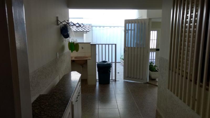 Casa para alugar com 4 quartos, 854m² - Foto 35