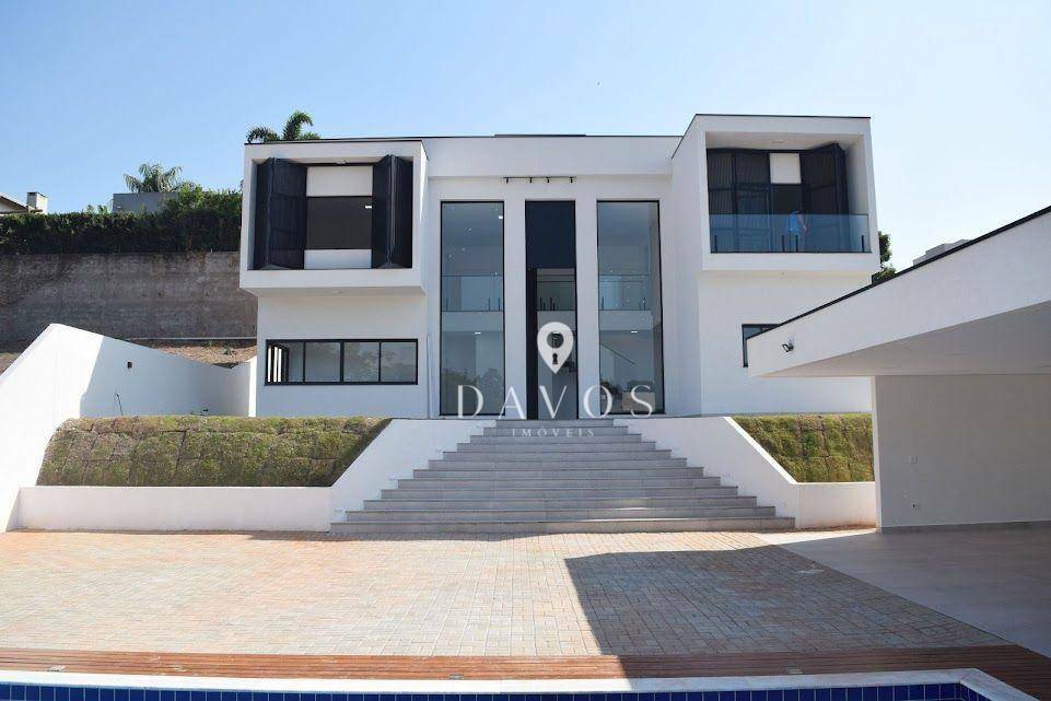 Sobrado à venda com 3 quartos, 305m² - Foto 3