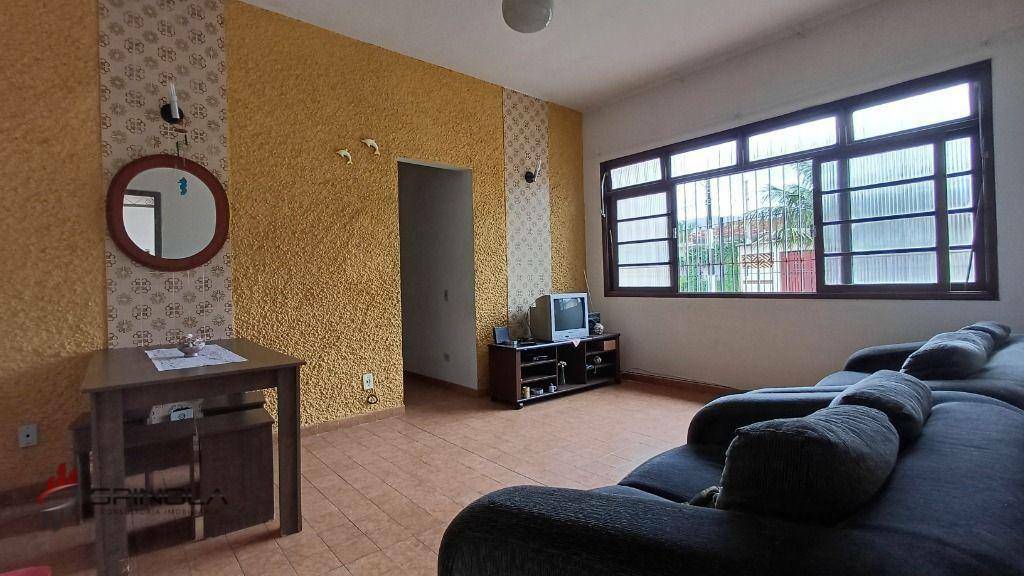 Casa à venda com 2 quartos, 80m² - Foto 1