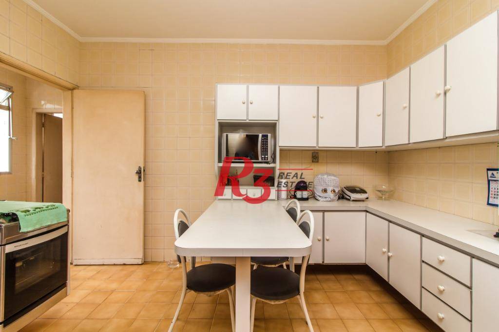 Apartamento à venda com 3 quartos, 166m² - Foto 7