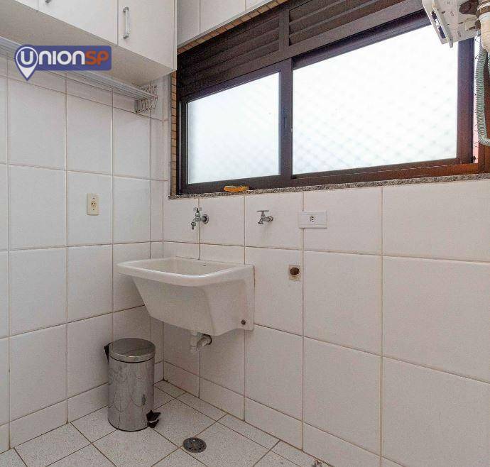 Apartamento à venda com 3 quartos, 93m² - Foto 17