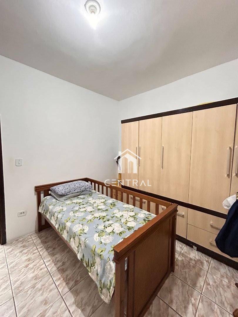 Sobrado à venda com 6 quartos, 250m² - Foto 12