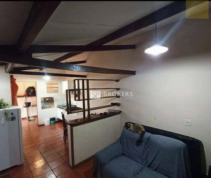 Casa para alugar com 3 quartos, 188m² - Foto 1