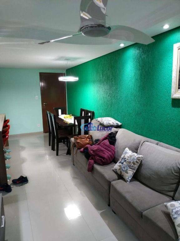 Apartamento à venda com 3 quartos, 64m² - Foto 3